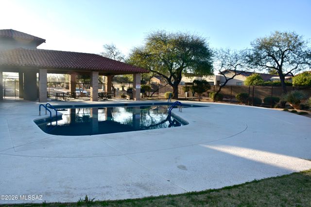 10412 E Ravenswood Street, Tucson, AZ 85747