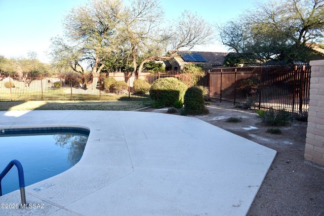 10412 E Ravenswood Street, Tucson, AZ 85747