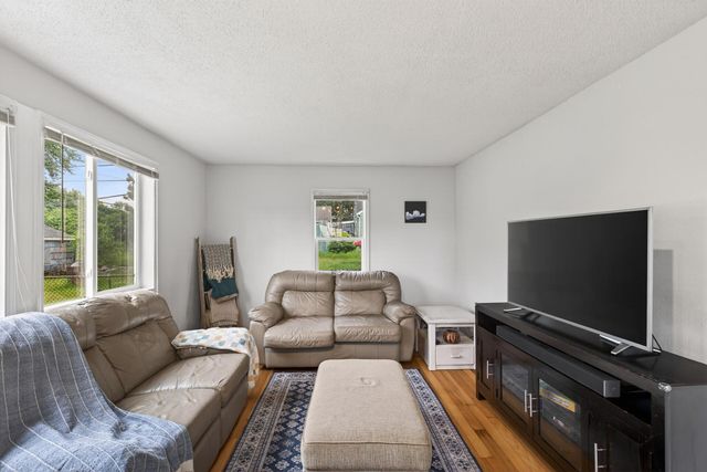 1843 Montana Avenue E, Saint Paul, MN 55119