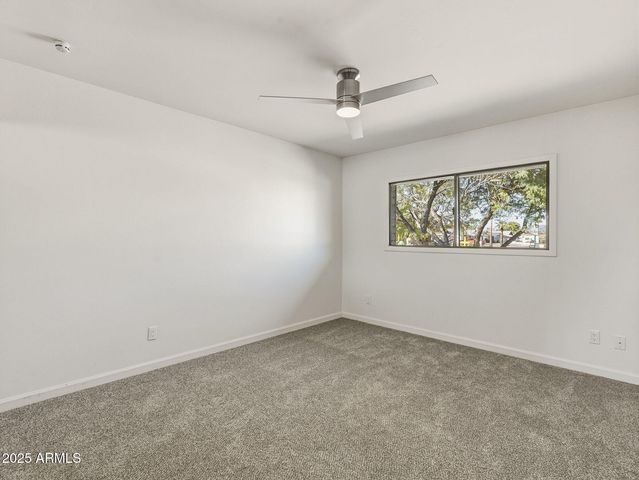 6737 S PALM Drive, Tempe, AZ 85283