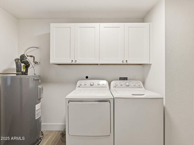 6737 S PALM Drive, Tempe, AZ 85283