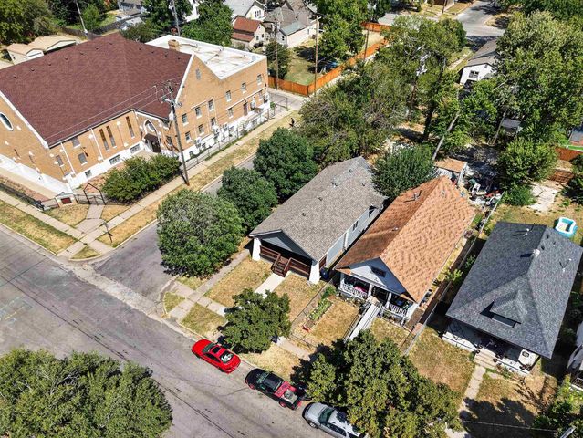 1700 S Water, Wichita, KS 67213