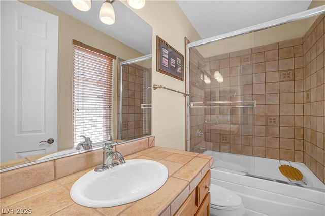 32 Cerchio Basso, Henderson, NV 89011
