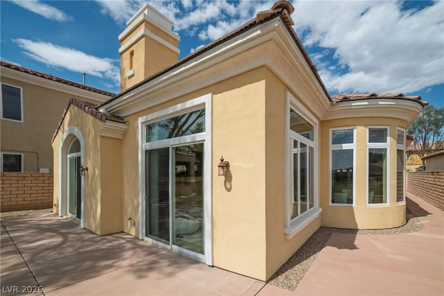 32 Cerchio Basso, Henderson, NV 89011