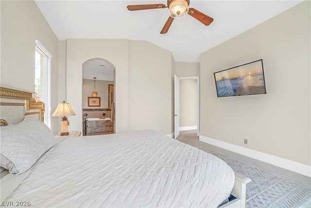 32 Cerchio Basso, Henderson, NV 89011