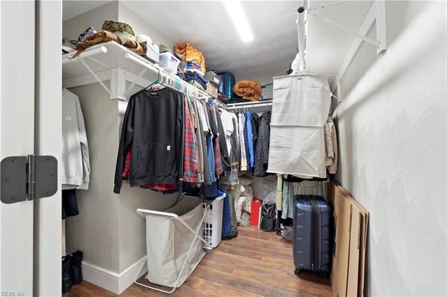 968 Scenic Blvd, Chesapeake, VA 23322