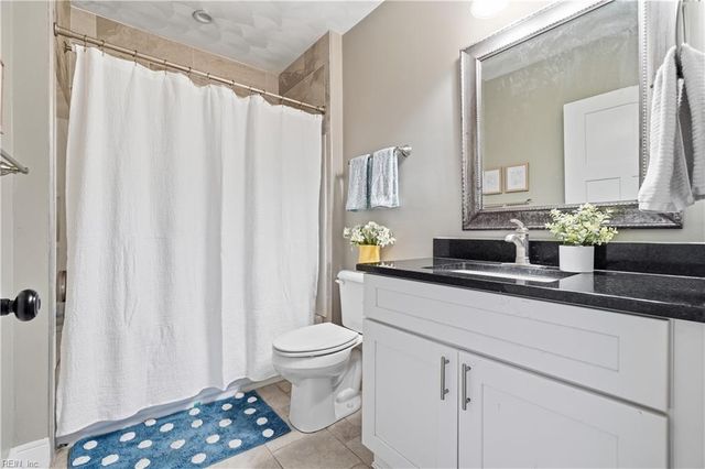 968 Scenic Blvd, Chesapeake, VA 23322