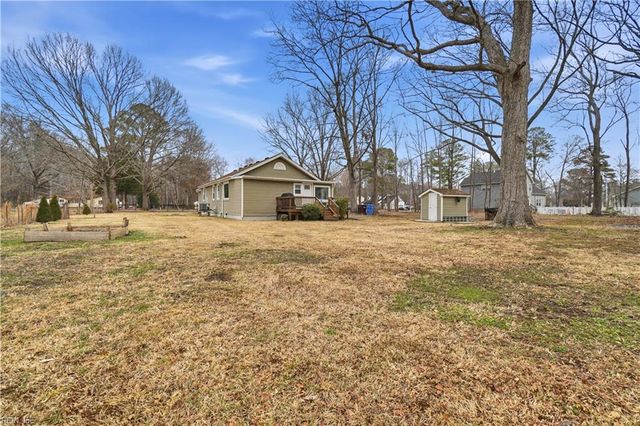 968 Scenic Blvd, Chesapeake, VA 23322