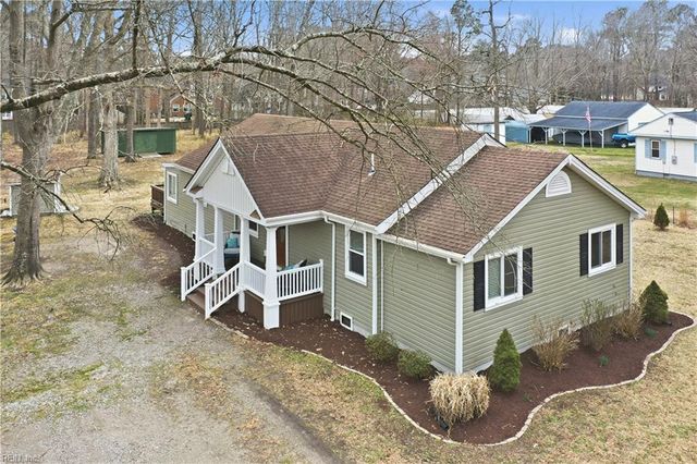 968 Scenic Blvd, Chesapeake, VA 23322