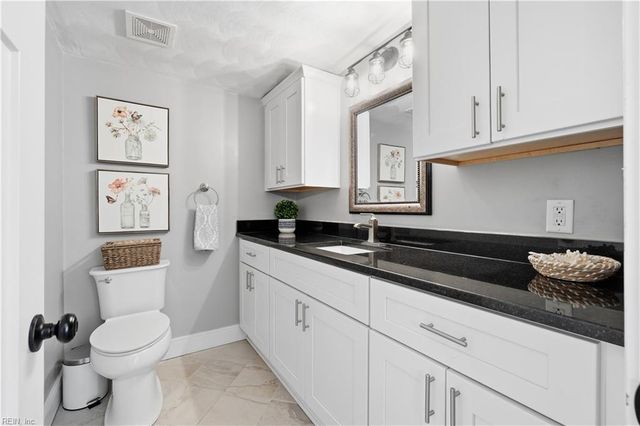 968 Scenic Blvd, Chesapeake, VA 23322