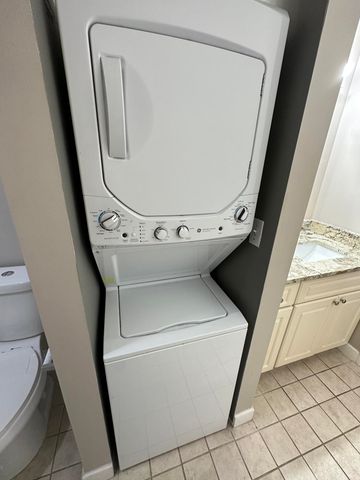 555 SE 8th Street 151, Deerfield Beach, FL 33441