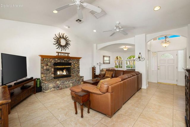 54400 Avenida Carranza, La Quinta, CA 92253