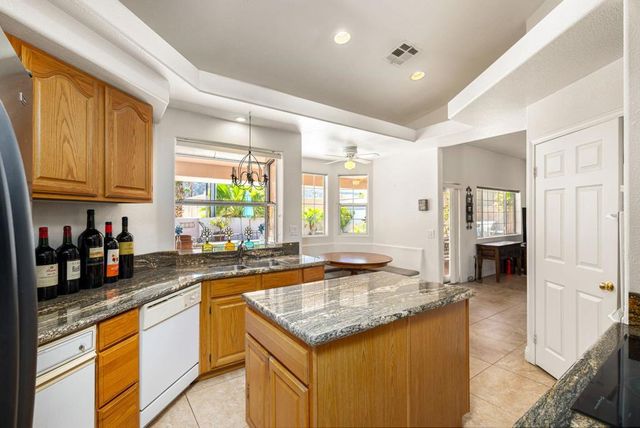 54400 Avenida Carranza, La Quinta, CA 92253