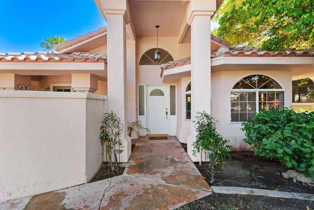 54400 Avenida Carranza, La Quinta, CA 92253