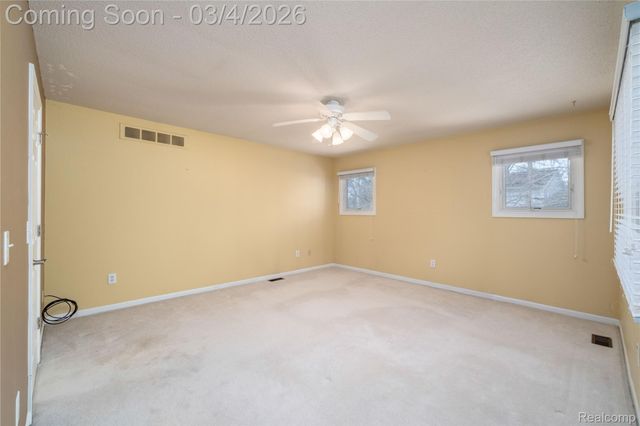 31280 Misty Pines Drive, Farmington Hills, MI 48336