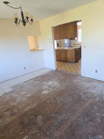 6375 SE San Benito Way, Rohnert Park, CA 94928