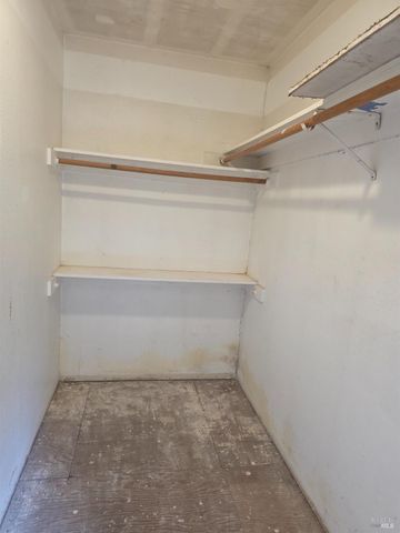 6375 SE San Benito Way, Rohnert Park, CA 94928