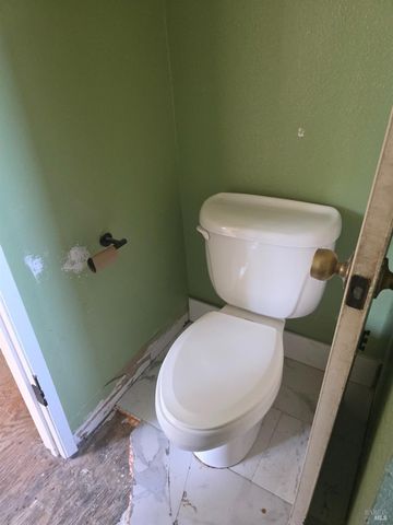 6375 SE San Benito Way, Rohnert Park, CA 94928