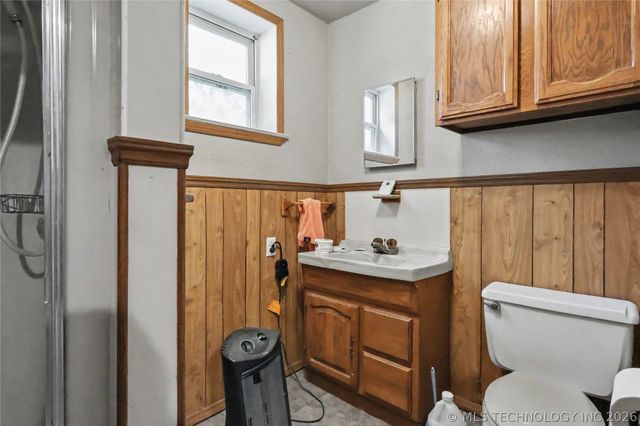 19116 W Beechwood, Cookson, OK 74427