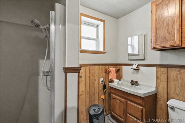 19116 W Beechwood, Cookson, OK 74427