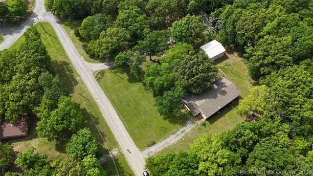 19116 W Beechwood, Cookson, OK 74427