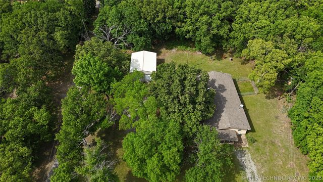 19116 W Beechwood, Cookson, OK 74427