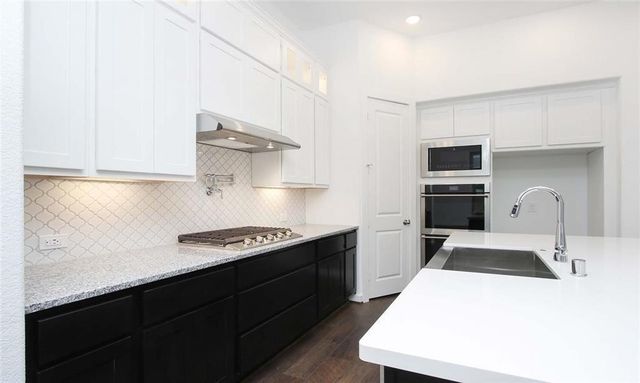 9634 Wright Drive, Manvel, TX 77578