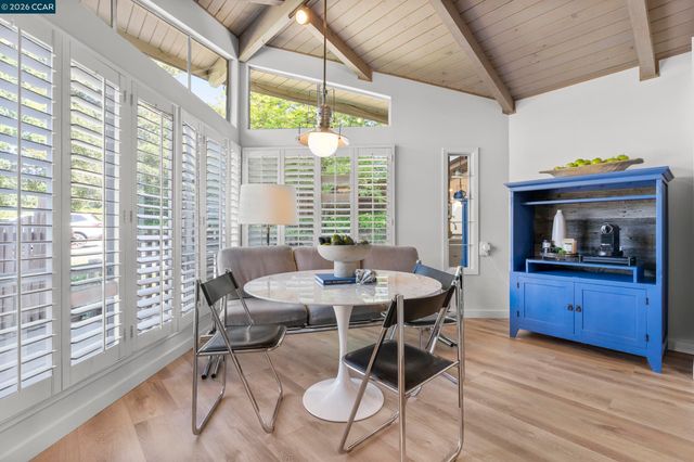 130 Montair Dr, Danville, CA 94526