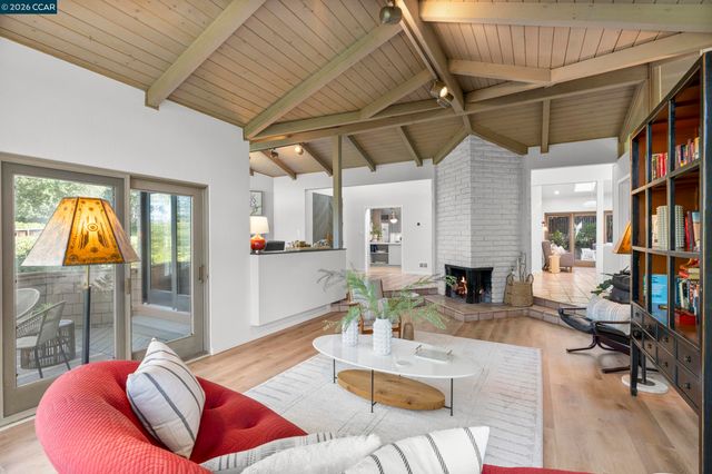 130 Montair Dr, Danville, CA 94526