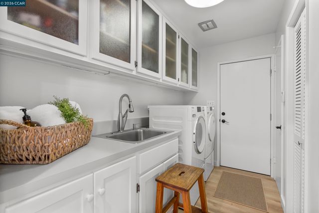 130 Montair Dr, Danville, CA 94526