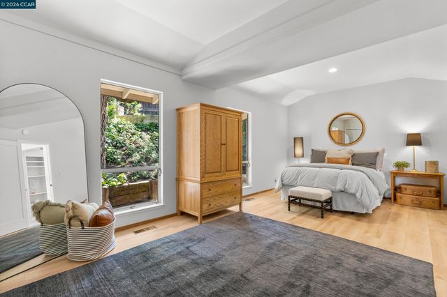 130 Montair Dr, Danville, CA 94526