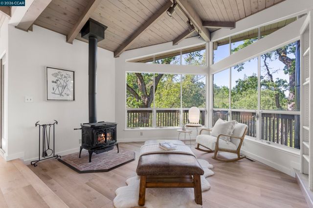 130 Montair Dr, Danville, CA 94526