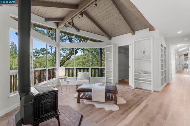 130 Montair Dr, Danville, CA 94526