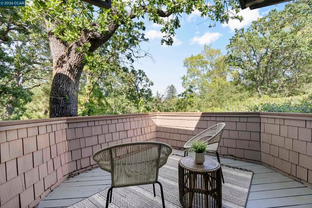 130 Montair Dr, Danville, CA 94526