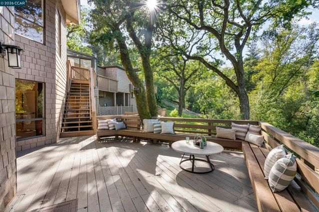 130 Montair Dr, Danville, CA 94526