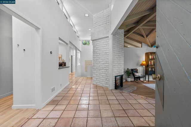 130 Montair Dr, Danville, CA 94526