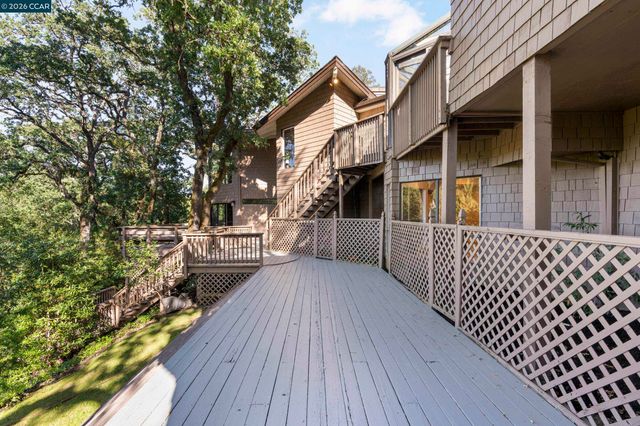 130 Montair Dr, Danville, CA 94526