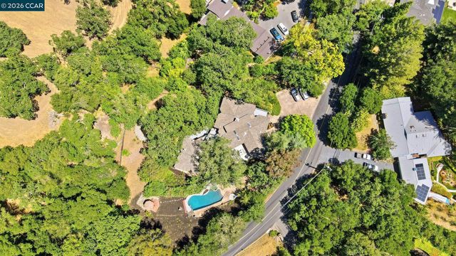 130 Montair Dr, Danville, CA 94526