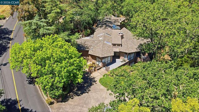 130 Montair Dr, Danville, CA 94526