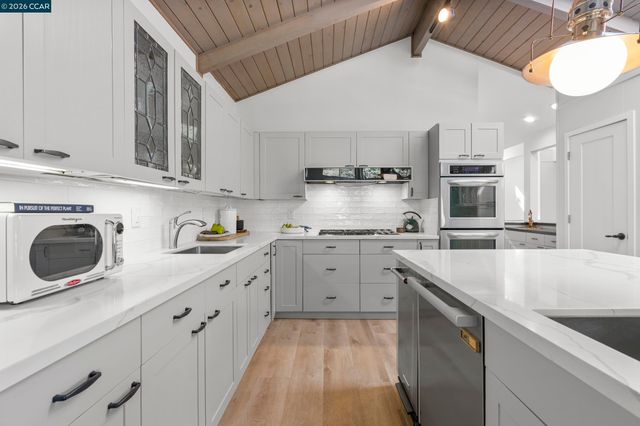 130 Montair Dr, Danville, CA 94526