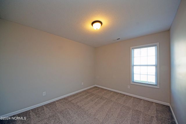 300 Cadenza Lane, Richlands, NC 28574