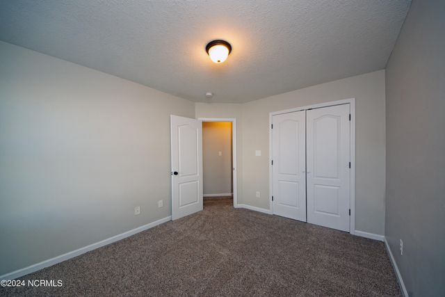 300 Cadenza Lane, Richlands, NC 28574