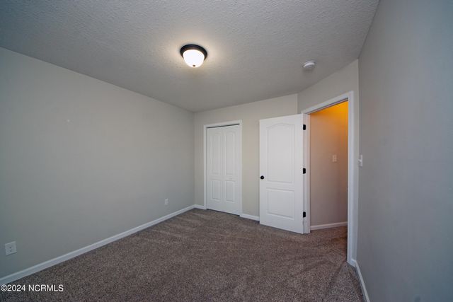 300 Cadenza Lane, Richlands, NC 28574