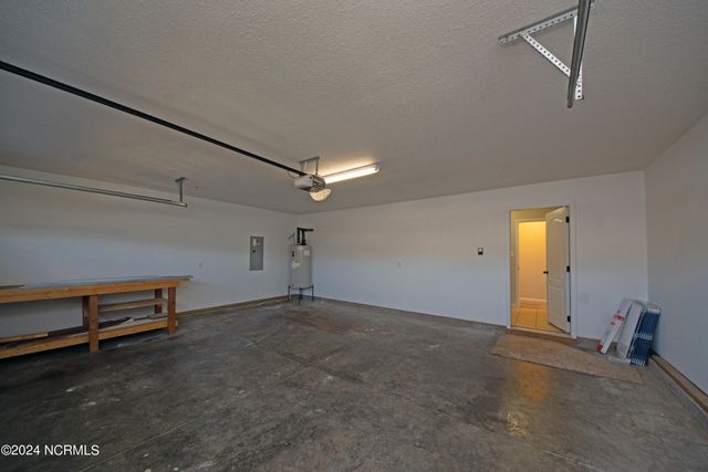 300 Cadenza Lane, Richlands, NC 28574