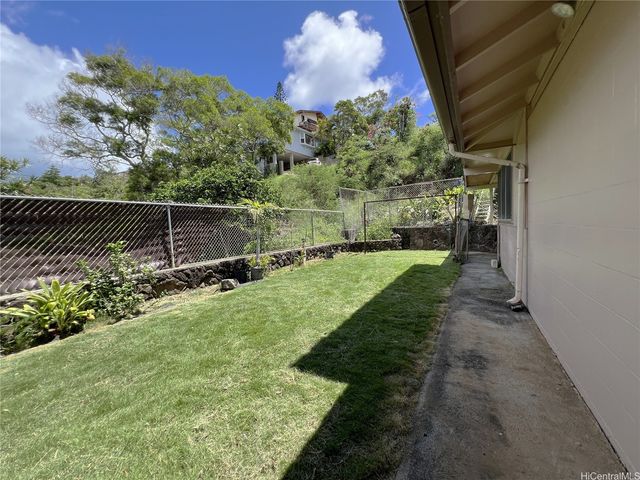 1536 Kina Street, Kailua, HI 96734