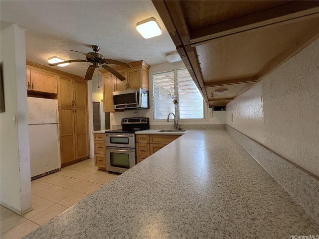 1536 Kina Street, Kailua, HI 96734