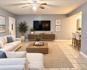 6918 Hirsch Road 6916, Houston, TX 77016