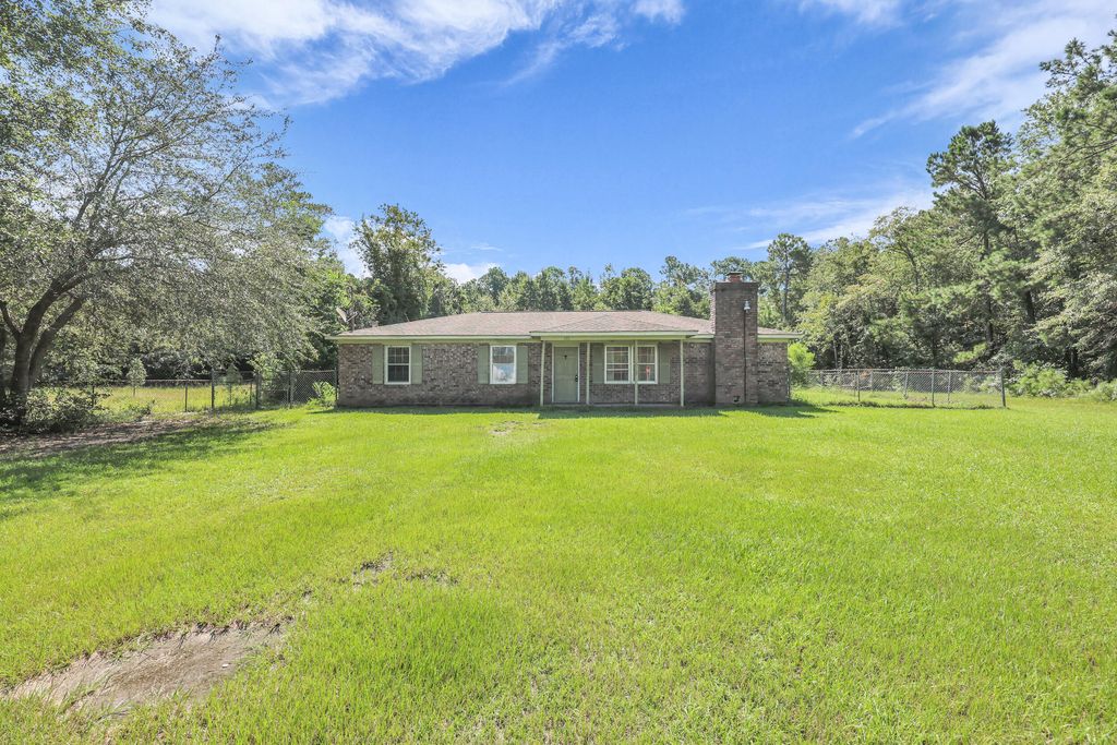 601 Levee Drive, Moncks Corner, SC 29461