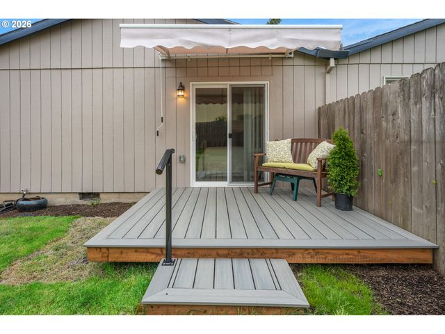 13885 Sw 104TH Ave, Tigard, OR 97223