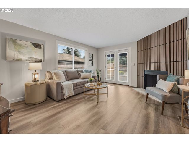 13885 Sw 104TH Ave, Tigard, OR 97223